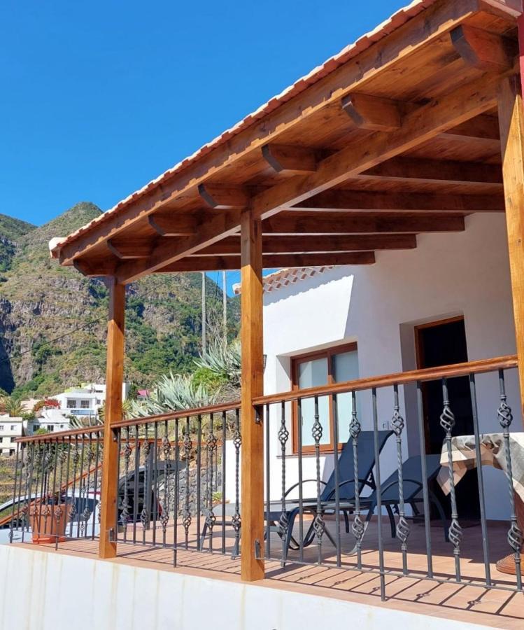 Casa La Sabina Roja 1 - Casa Con Impresionantes Vistas Sobre Hermigua Y El Mar Екстериор снимка
